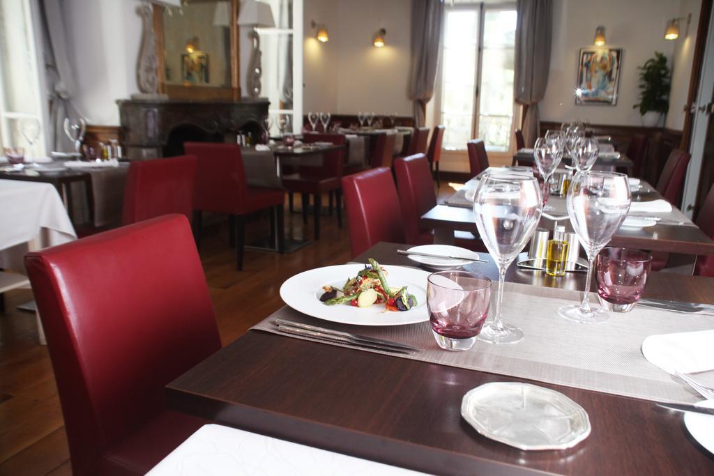 Hostellerie Les Frenes Авиньон Екстериор снимка