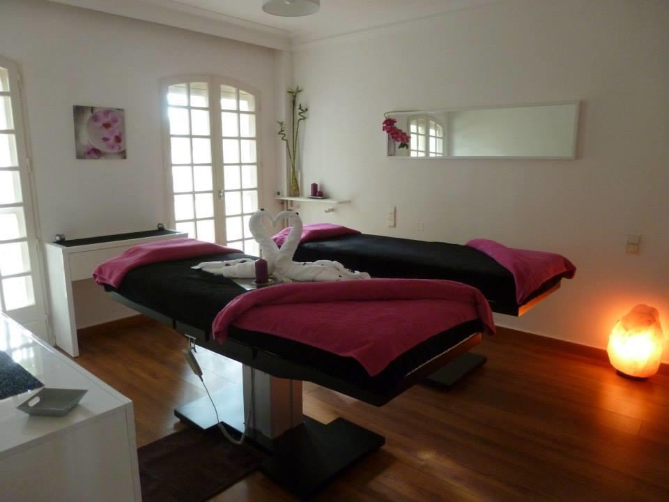 Hostellerie Les Frenes Авиньон Екстериор снимка