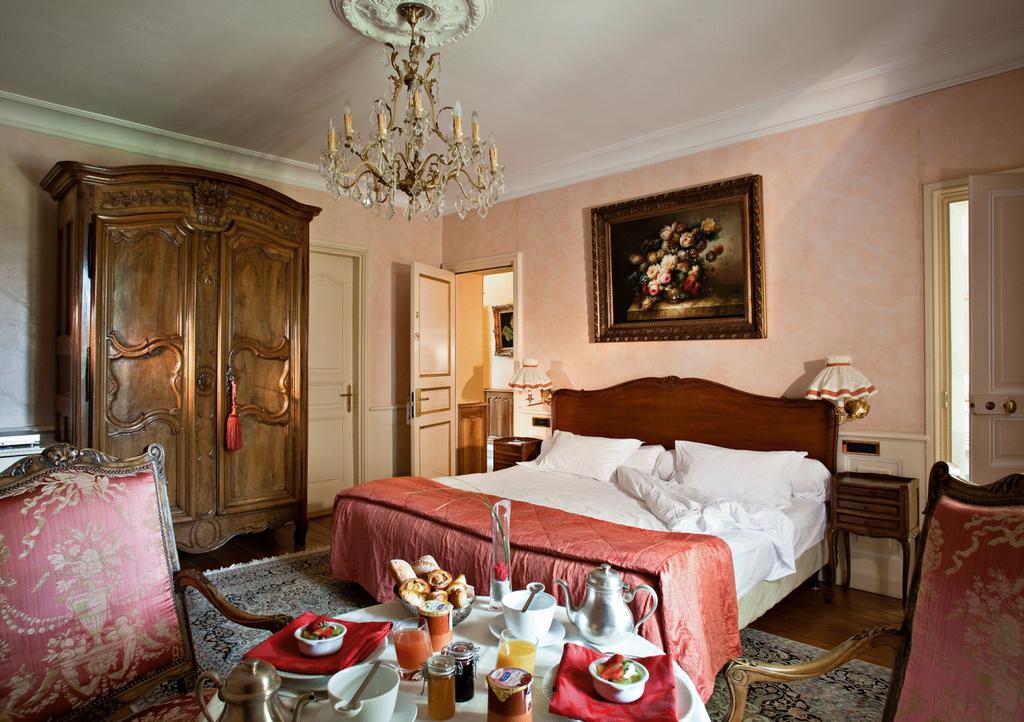Hostellerie Les Frenes Авиньон Стая снимка